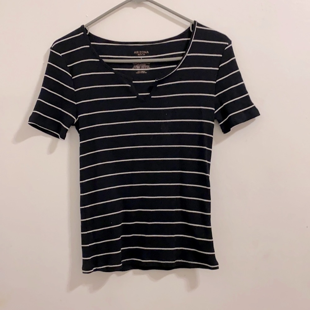 Arizona top